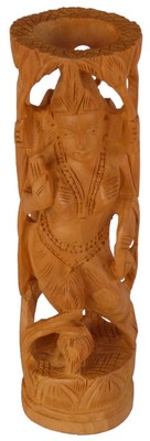 Statuette bois, Lakshmi (sculp. sur bois, 6 pouces)