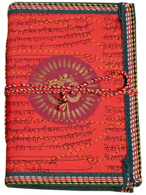 Cahier, motif parchemin sanskrit et invocation Om (15x10, rouge)
