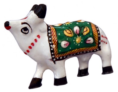 Vache tête dressée (statuette métal émaillé, 1.5 pouces, blanc, vert)